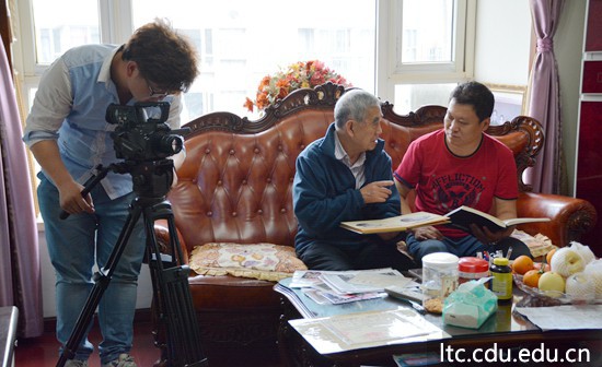 莫若健接受凤凰卫视“凤凰大视野”栏目记者采访.jpg